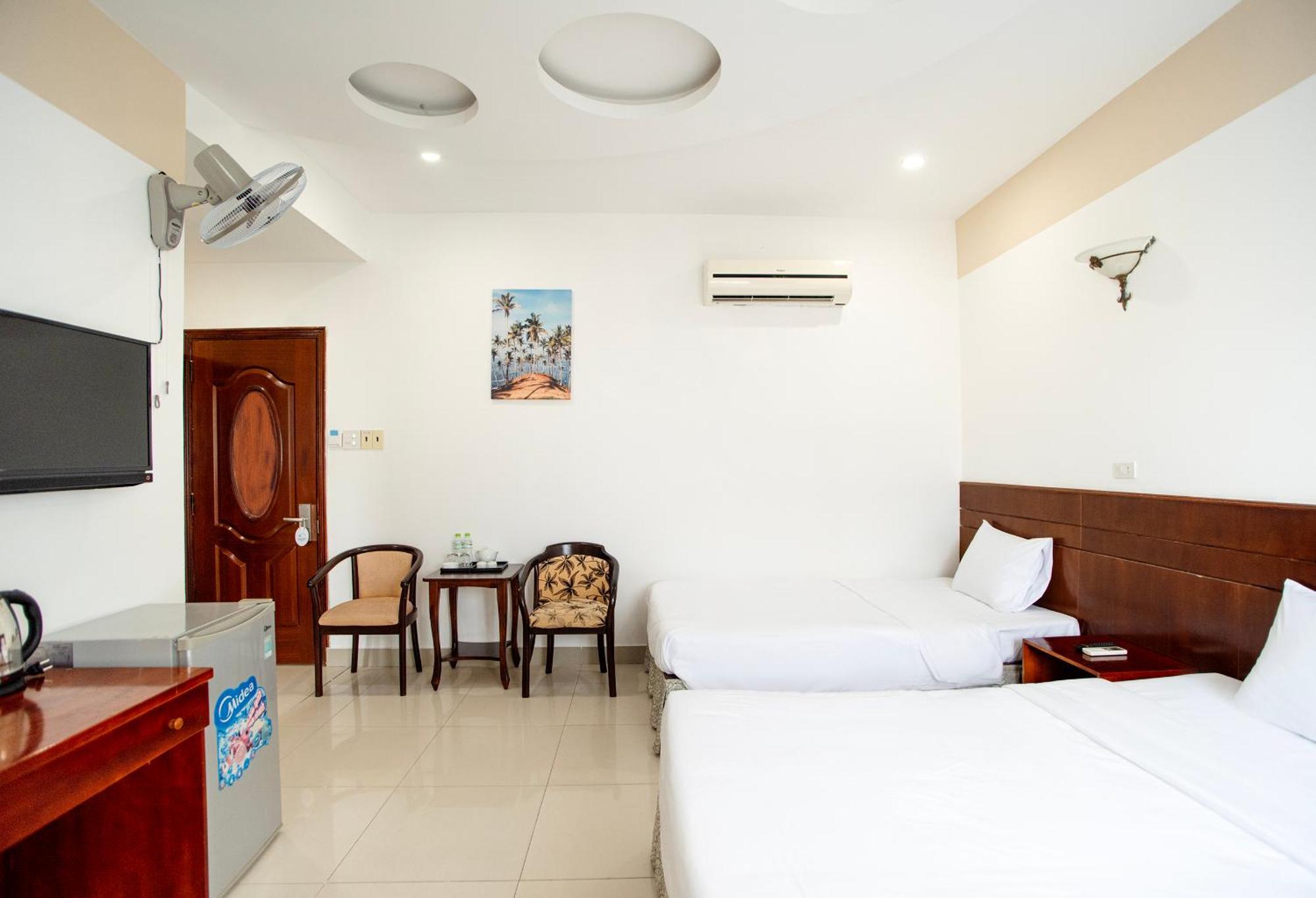 Eden Quy Nhon Hotel Esterno foto
